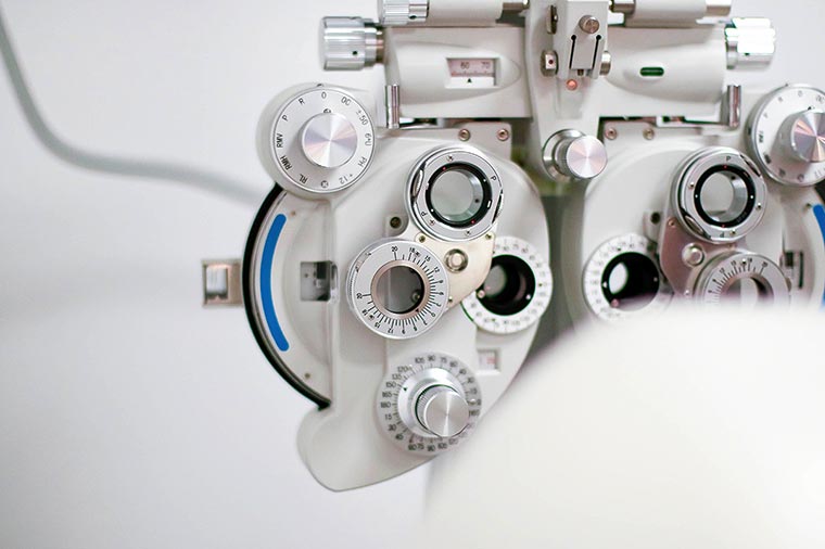 moderne Optiker-Geräte